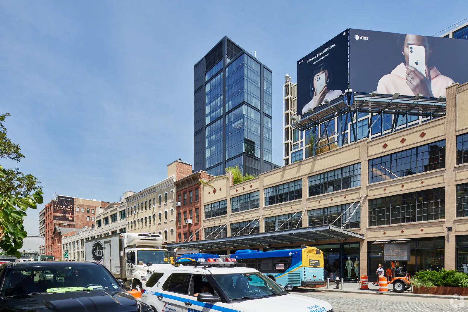 412 West 15th Street building