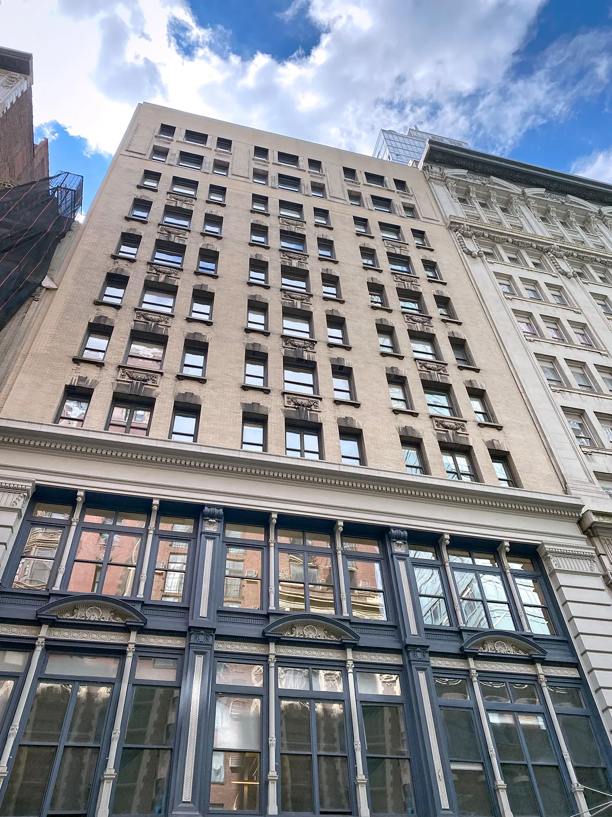 6 East 32nd Street building