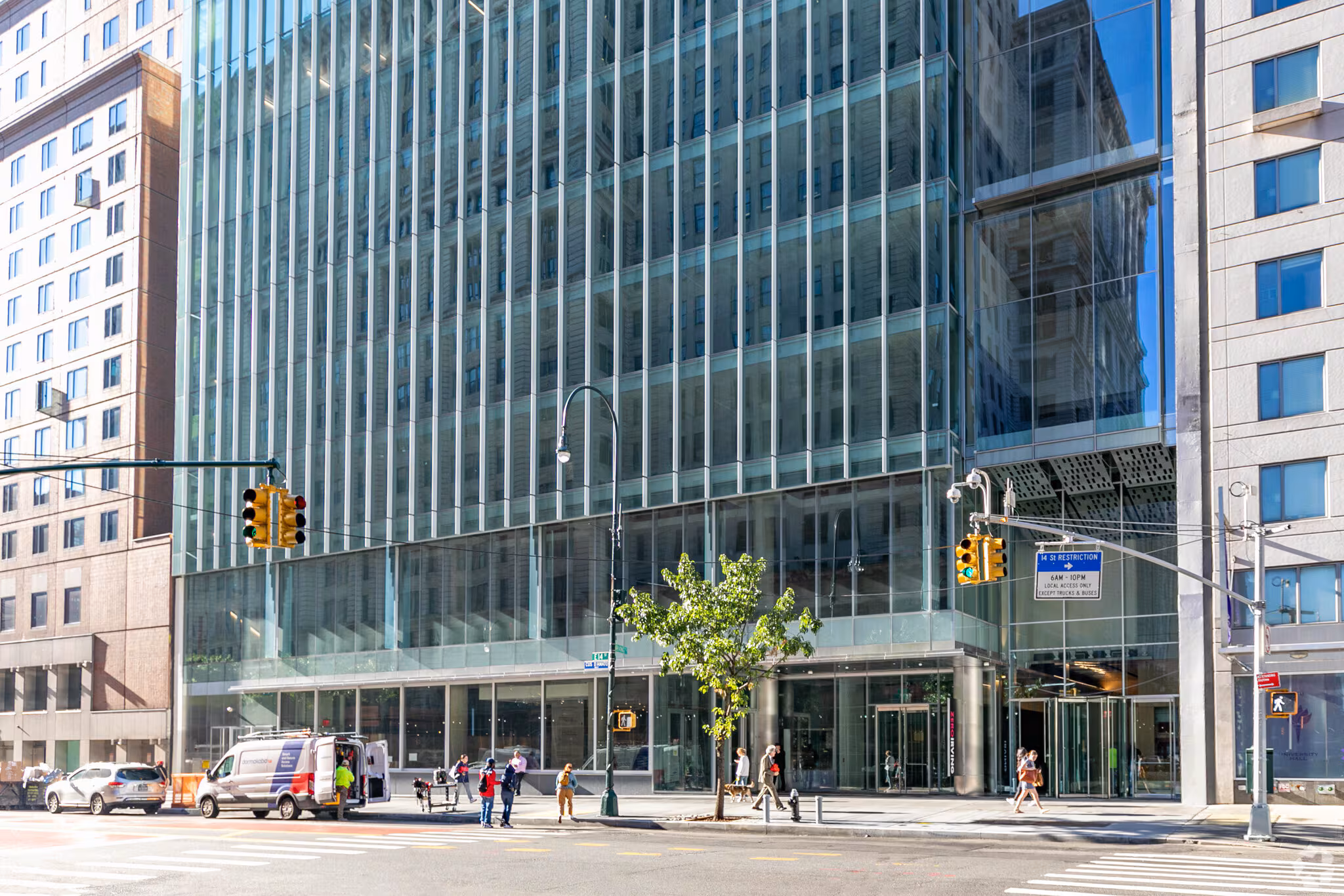 124 East 14th Street building