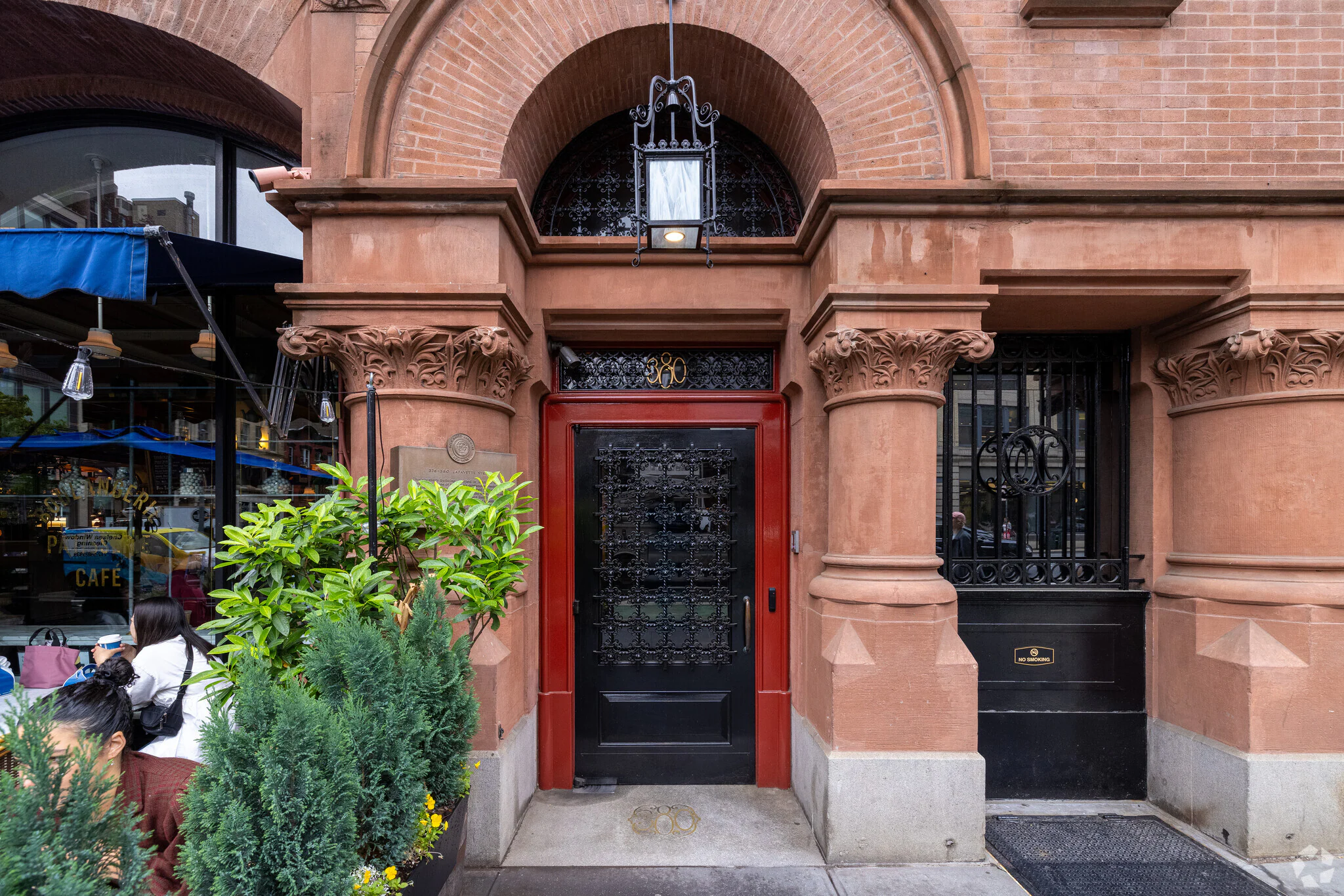 380 Lafayette Street building